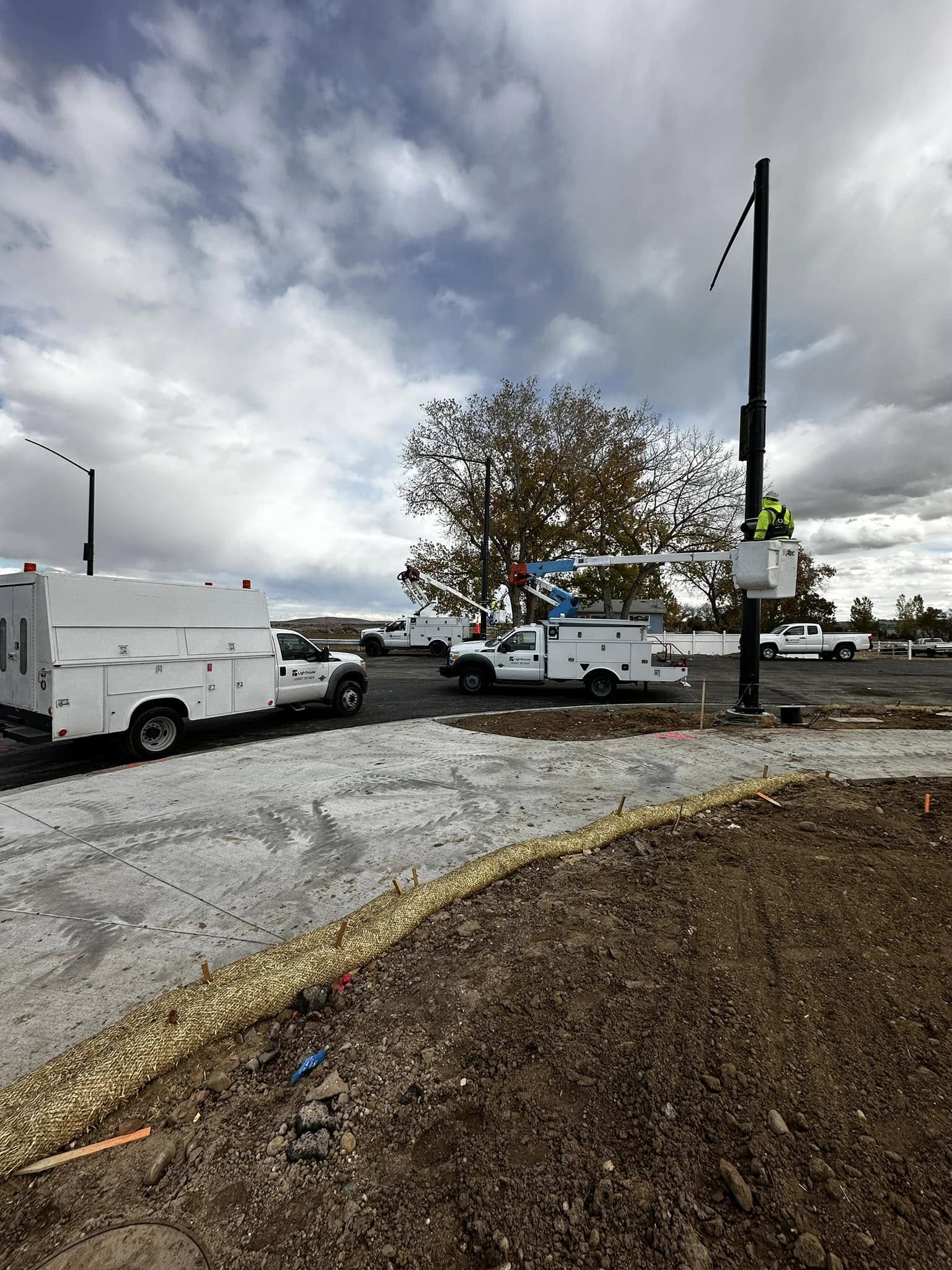 Reliable traffic signal installation in Commerce City, CO by Lighthouse